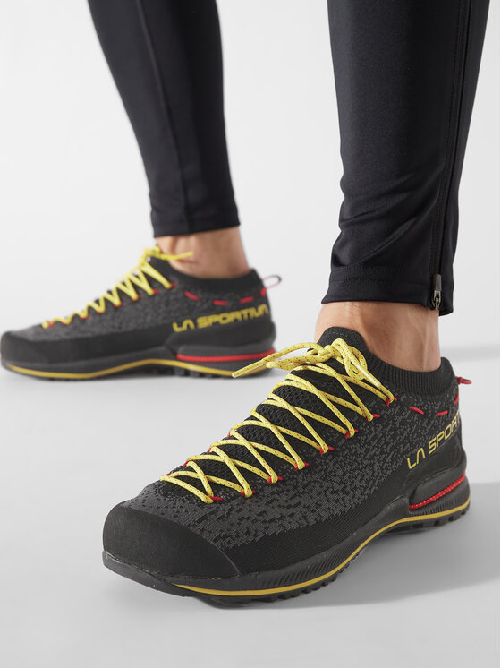 la-sportiva-scarpe-334qun-1.jpg